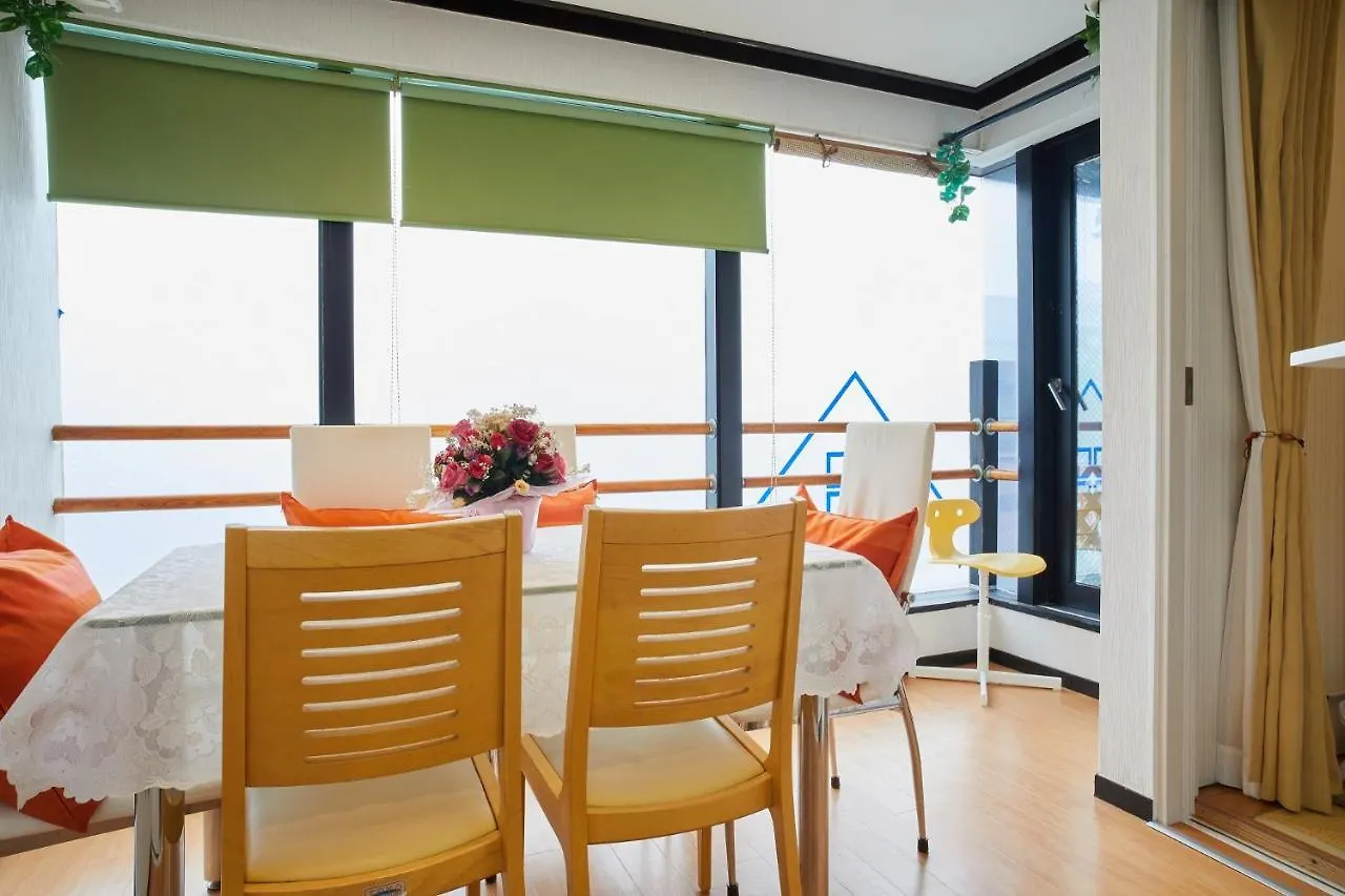 Superior Room In Shinjuku, Tokyo Apartment