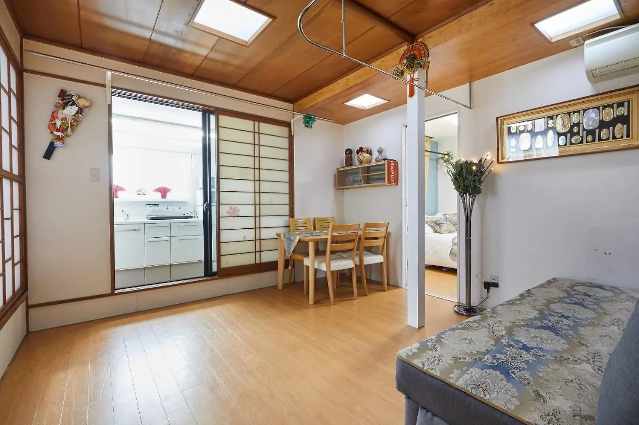 Superior Room In Shinjuku, Tokyo